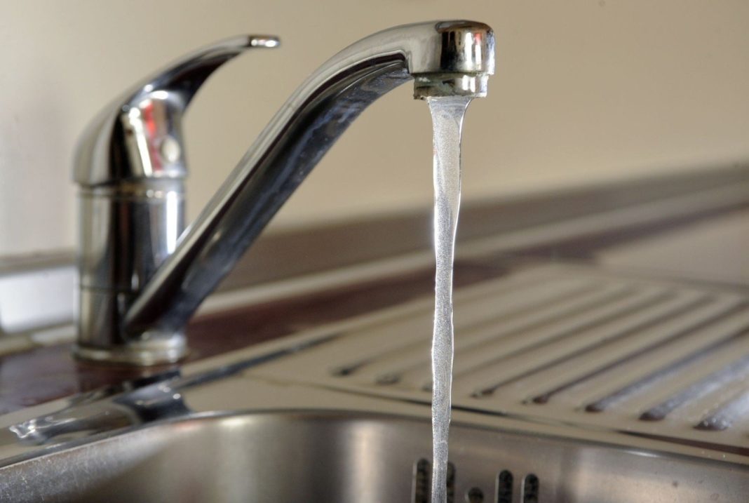 hard water struggle to clean the dishes