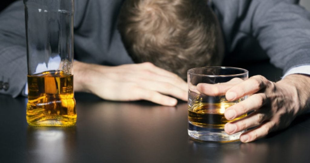5 Factors That may Contribute To Alcohol Abuse